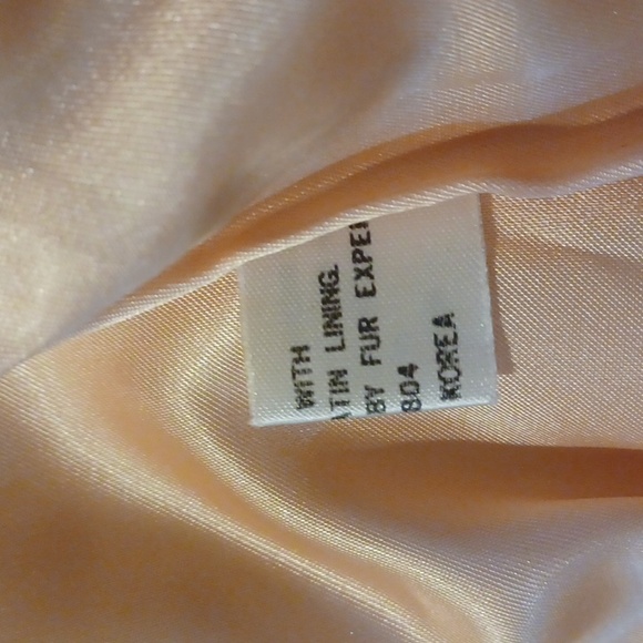 Vintage Rabbit Fur Coat Made in Korea – Size M - Picture 11 of 12